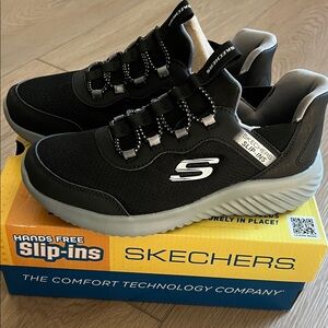 Skechers hands free slip ins shoes size 4